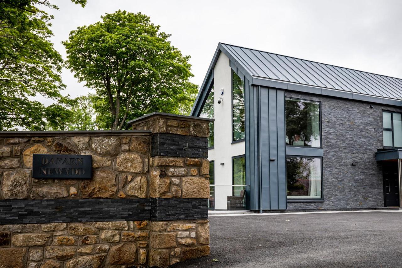 Dafarn Newydd Lodge Llangefni Extérieur photo